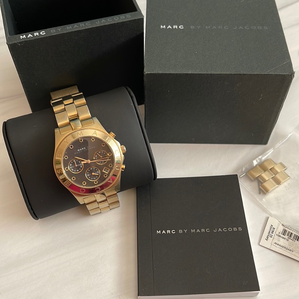 Gold Marc Jacobs watch